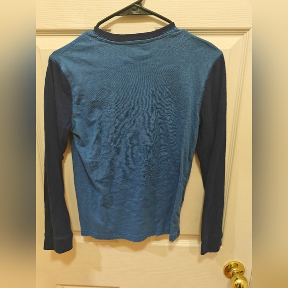 Eddie Bauer kids henley - Picture 3 of 3